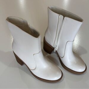 White Women's Ankle Boots